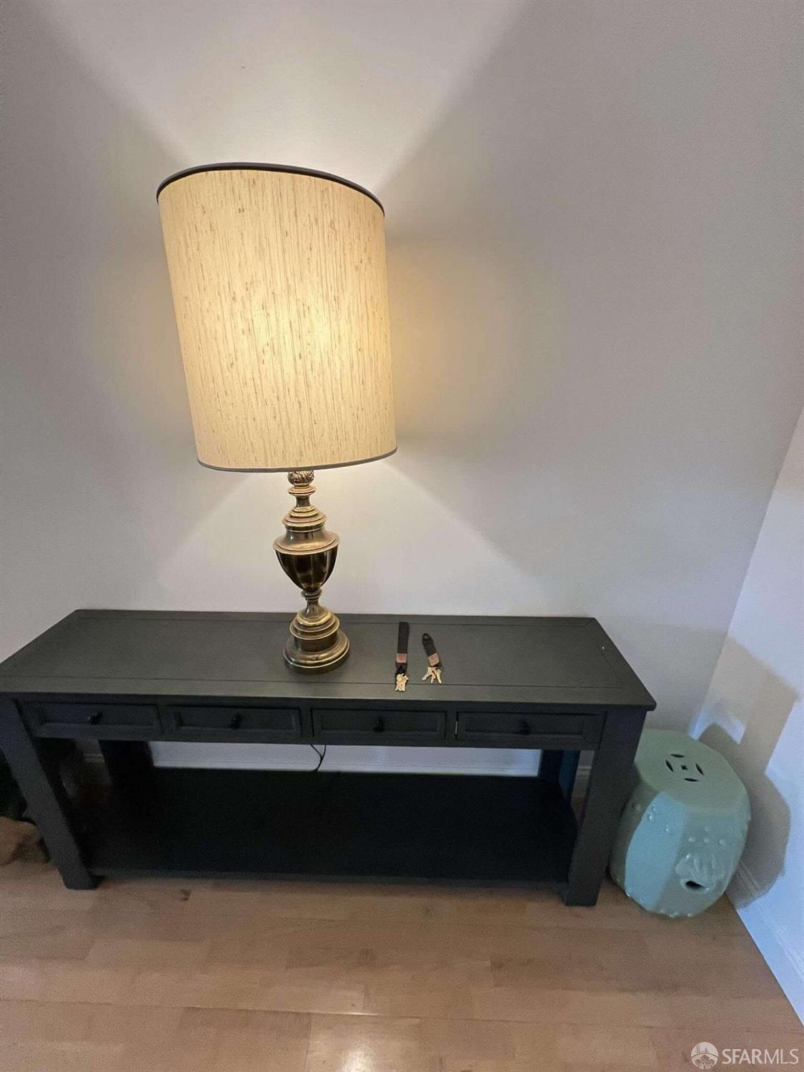 Detail Gallery Image 2 of 20 For 1715 Pierce St #2,  San Francisco,  CA 94115 - 2 Beds | 2 Baths