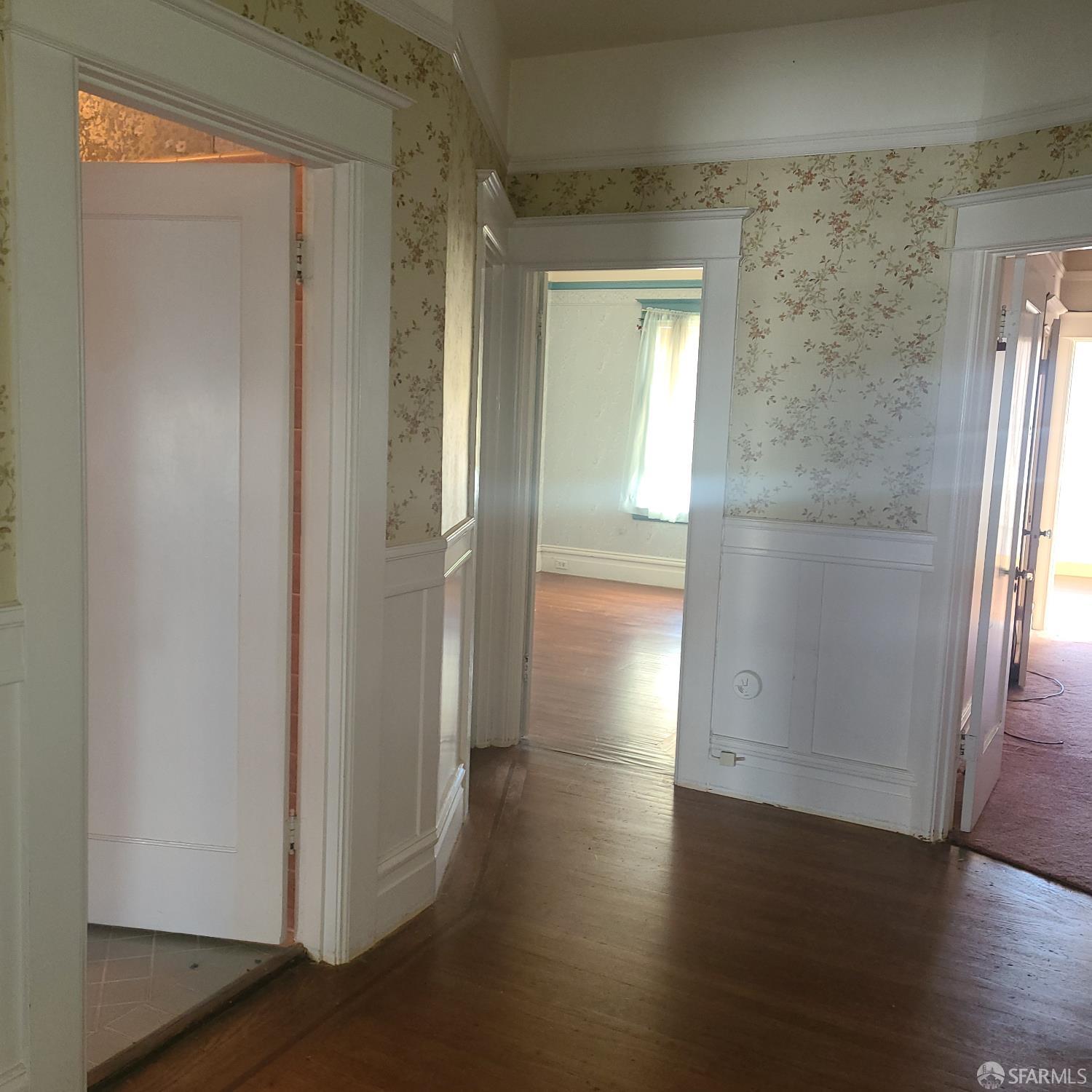 Detail Gallery Image 11 of 56 For 519 12th Ave, San Francisco,  CA 94118 - 4 Beds | 1/2 Baths