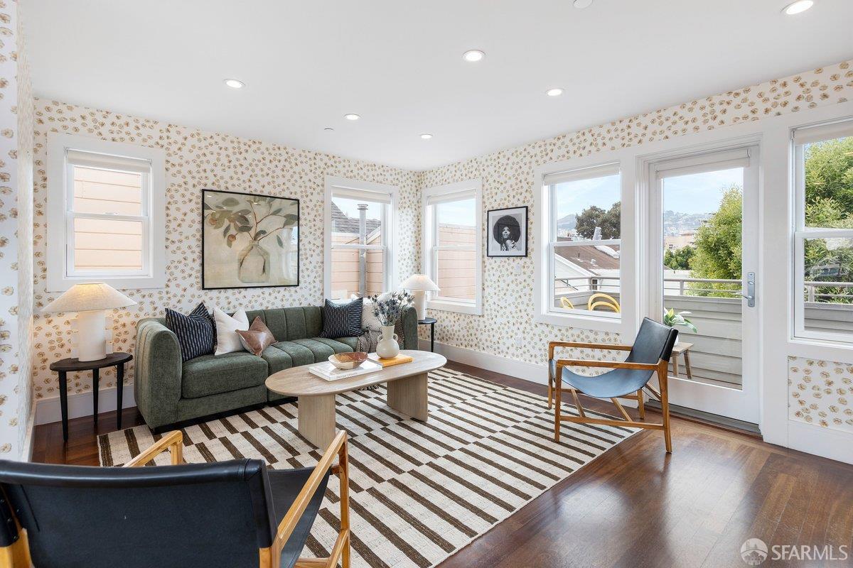 Detail Gallery Image 31 of 65 For 22 Abbey St, San Francisco,  CA 94114 - 3 Beds | 3/1 Baths