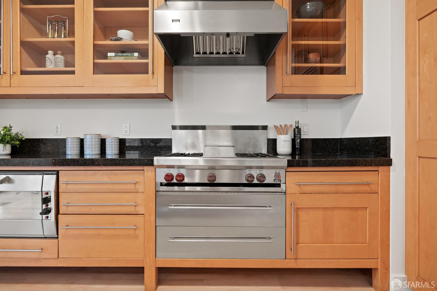 Detail Gallery Image 27 of 52 For 801 Wisconsin St, San Francisco,  CA 94107 - – Beds | – Baths