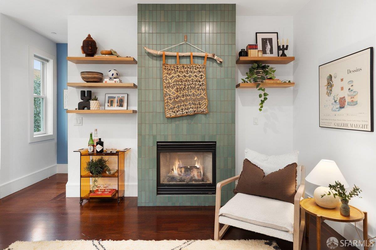 Detail Gallery Image 2 of 65 For 22 Abbey St, San Francisco,  CA 94114 - 3 Beds | 3/1 Baths