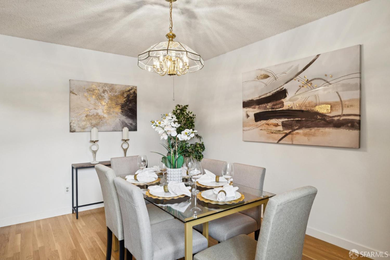 Detail Gallery Image 9 of 58 For 821 Raintree Dr, San Jose,  CA 95129 - 3 Beds | 2 Baths