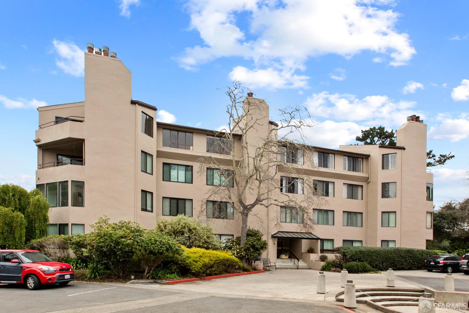 Detail Gallery Image 47 of 70 For 230 N Lake Merced Hls 4a,  San Francisco,  CA 94132 - 2 Beds | 2 Baths