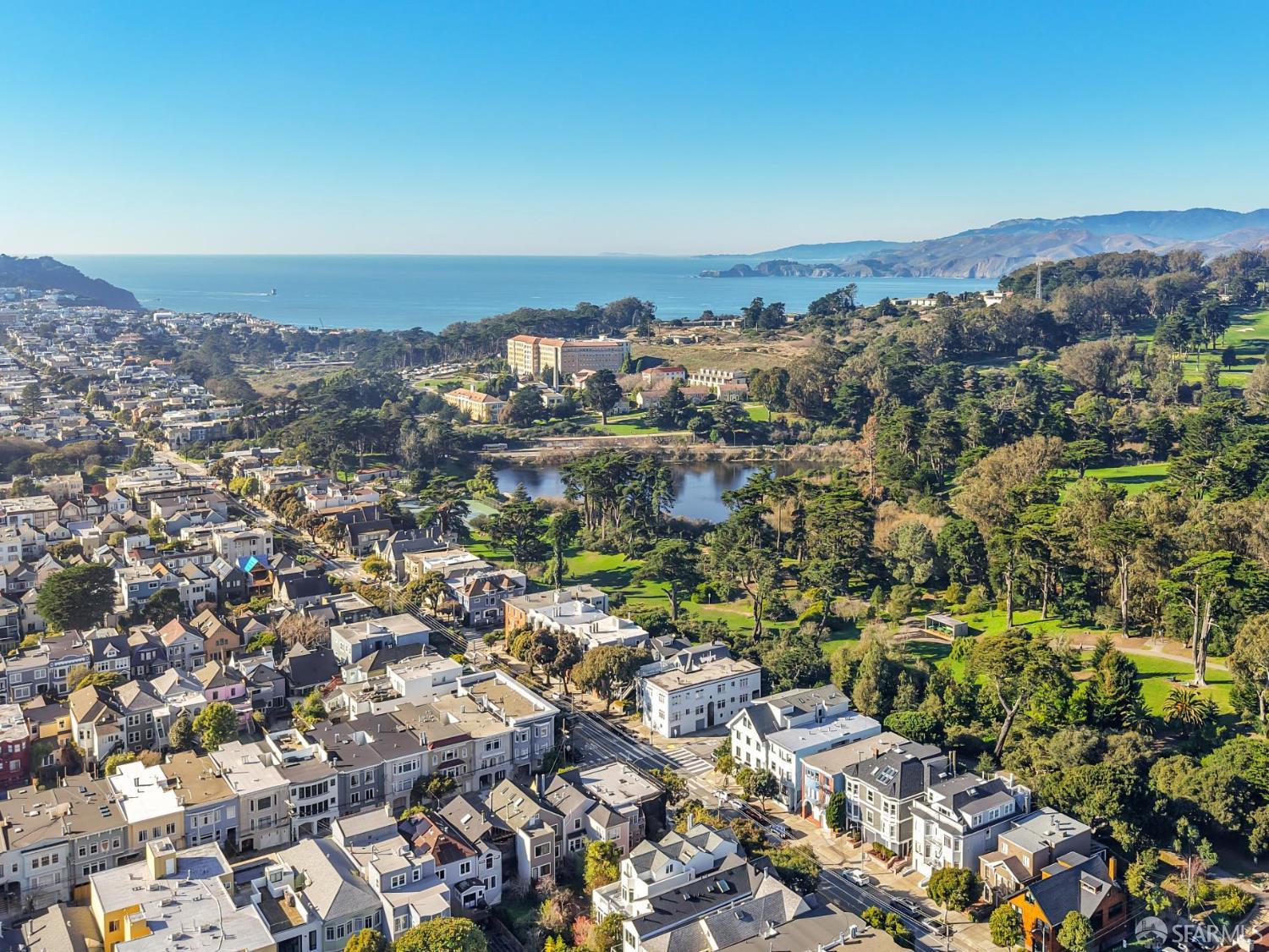 Detail Gallery Image 68 of 79 For 726 Lake St, San Francisco,  CA 94118 - 3 Beds | 3/1 Baths