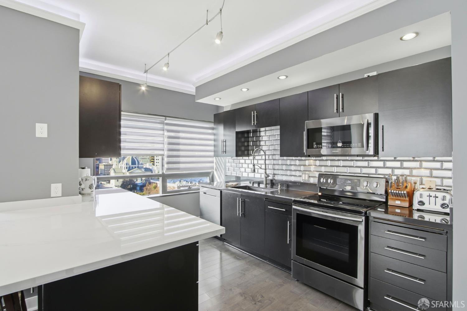 Detail Gallery Image 12 of 44 For 88 E San Fernando St #1002,  San Jose,  CA 95113 - 2 Beds | 2 Baths