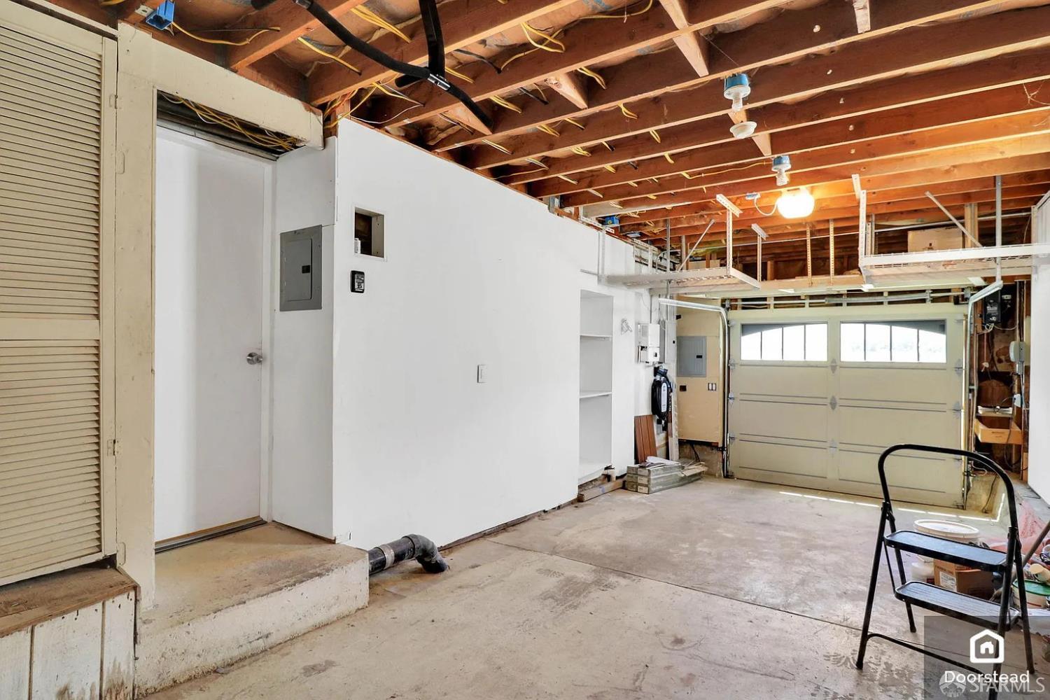 Detail Gallery Image 23 of 33 For 113 Alvarado St, Brisbane,  CA 94005 - 2 Beds | 2 Baths