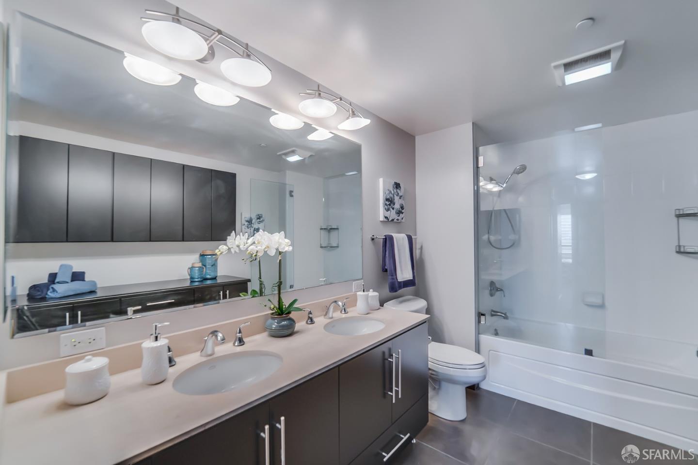 Detail Gallery Image 23 of 44 For 88 E San Fernando St #1002,  San Jose,  CA 95113 - 2 Beds | 2 Baths