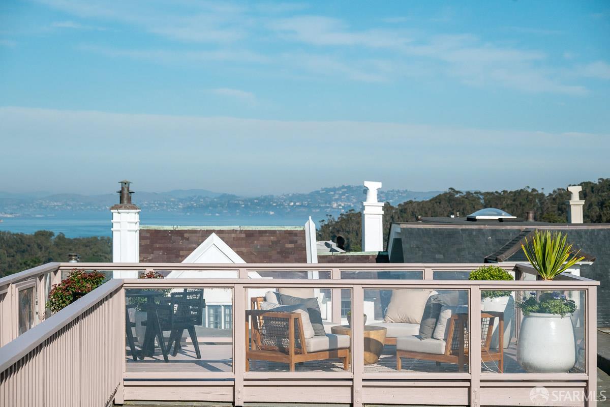 Detail Gallery Image 35 of 38 For 3467 Jackson St, San Francisco,  CA 94118 - 4 Beds | 2 Baths