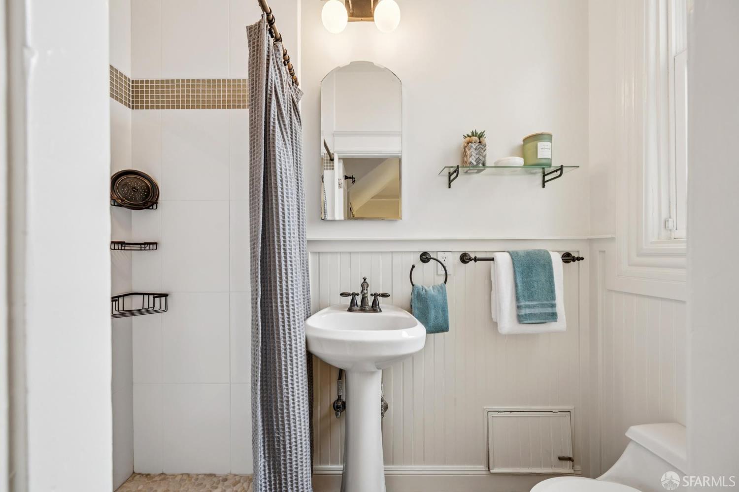 Detail Gallery Image 28 of 31 For 185 7th Ave, San Francisco,  CA 94118 - 2 Beds | 2 Baths