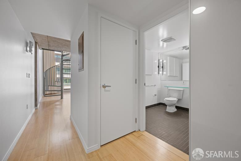 Photo #11: 426093681 Listing: Photo #11