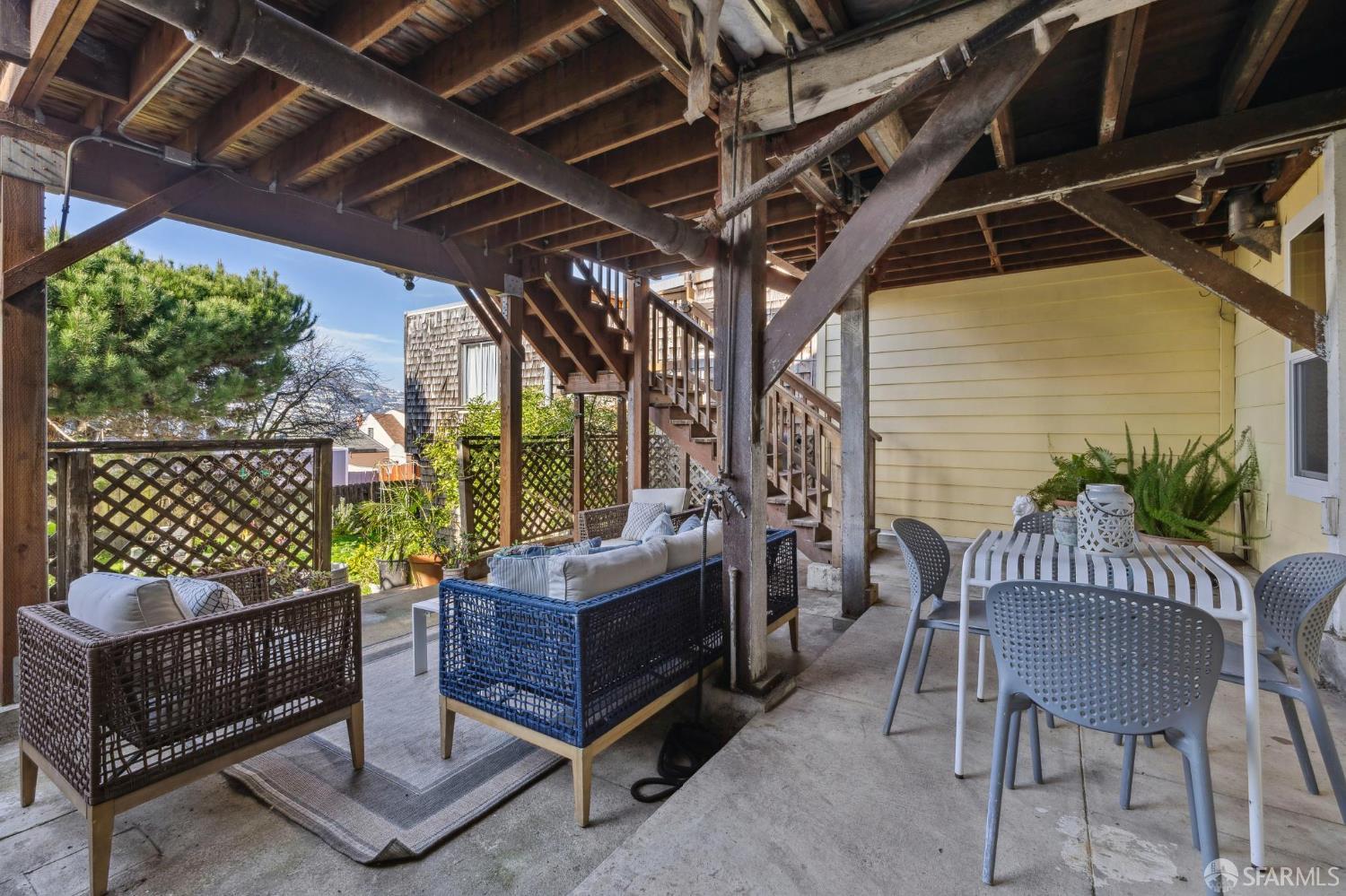 Detail Gallery Image 43 of 51 For 662 Lisbon St, San Francisco,  CA 94112 - 2 Beds | 1 Baths