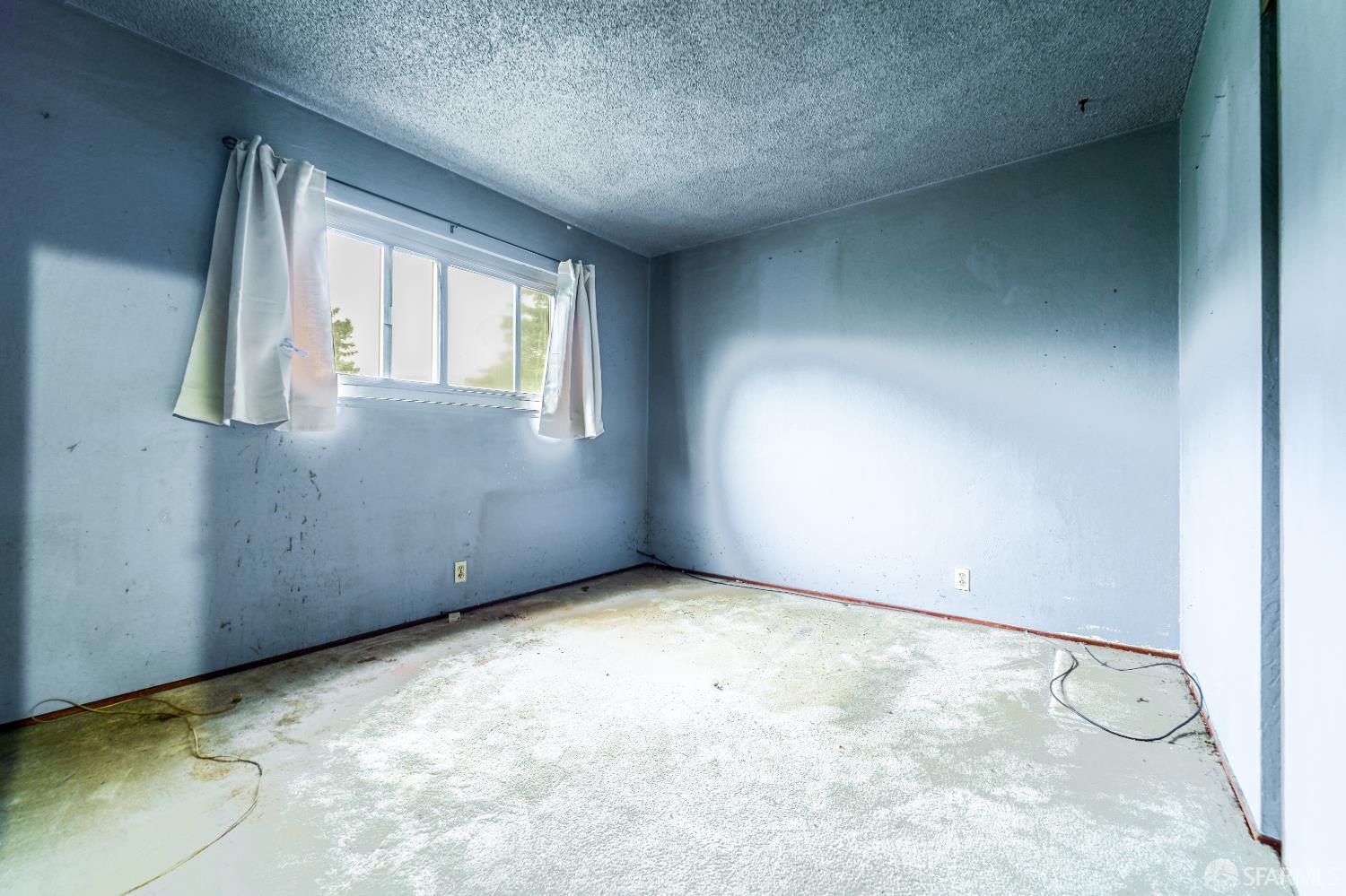 Detail Gallery Image 20 of 27 For 100 Wembley Dr, Daly City,  CA 94015 - 4 Beds | 2 Baths