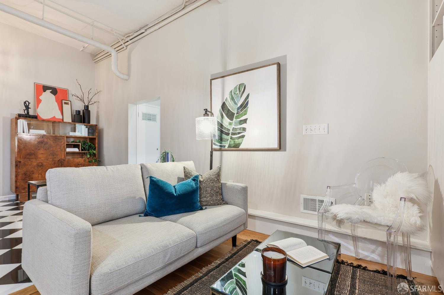 Detail Gallery Image 11 of 37 For 741 Filbert St, San Francisco,  CA 94133 - 2 Beds | 2 Baths