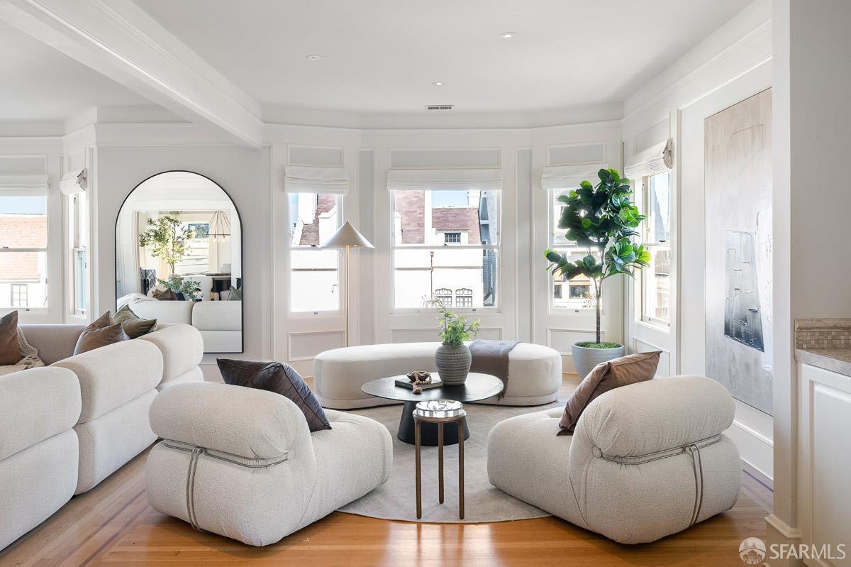 Detail Gallery Image 8 of 38 For 3467 Jackson St, San Francisco,  CA 94118 - 4 Beds | 2 Baths