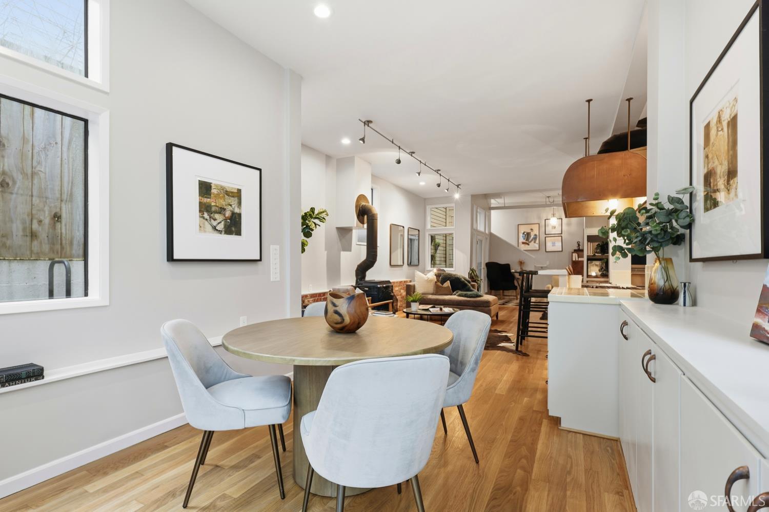 Detail Gallery Image 21 of 37 For 741 Filbert St, San Francisco,  CA 94133 - 2 Beds | 2 Baths