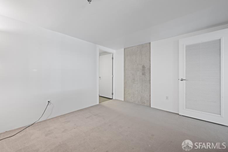 Photo #7: 426093681 Listing: Photo #7