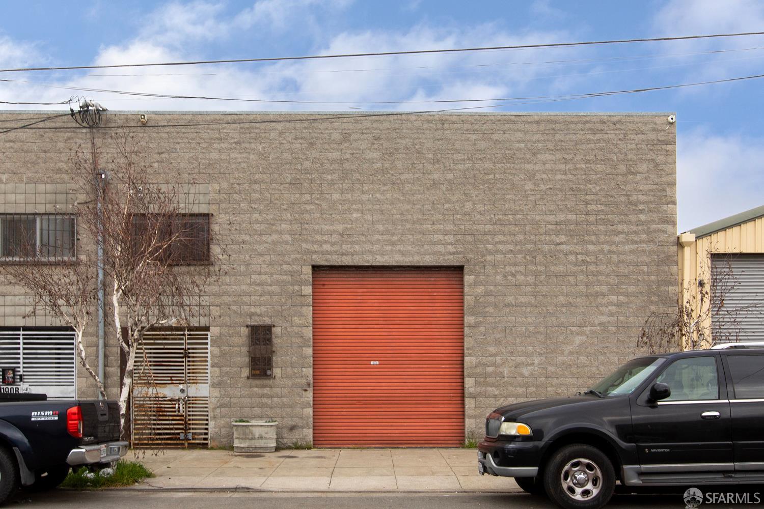 Detail Gallery Image 2 of 10 For 1190 Shafter Ave a,  San Francisco,  CA 94124 - – Beds | – Baths