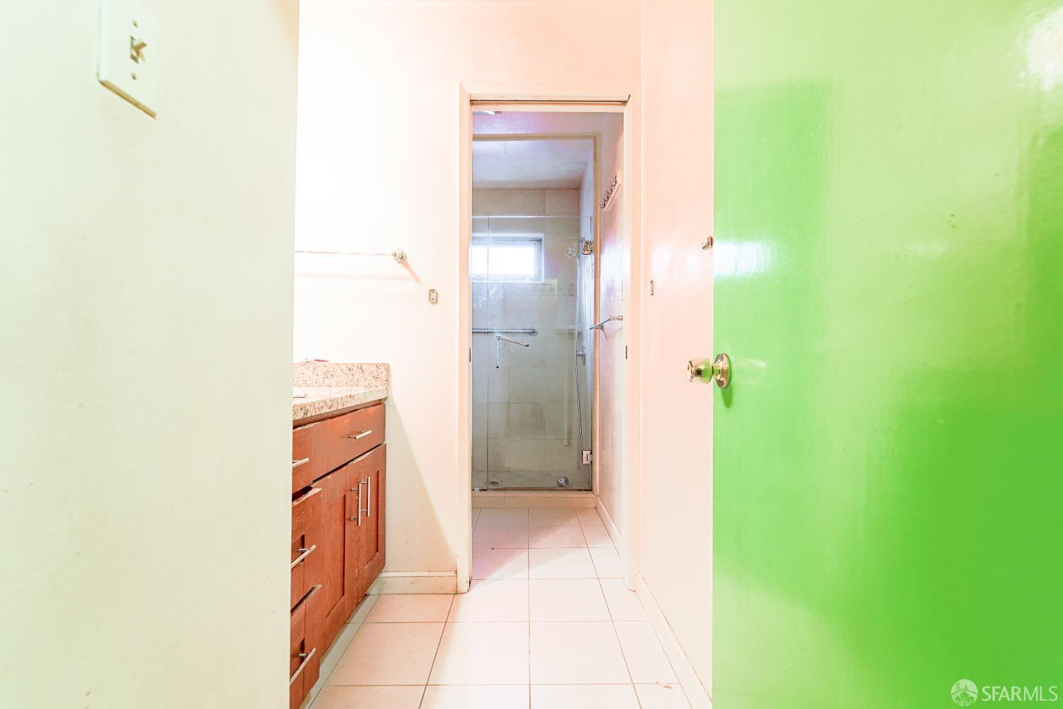 Detail Gallery Image 12 of 27 For 100 Wembley Dr, Daly City,  CA 94015 - 4 Beds | 2 Baths