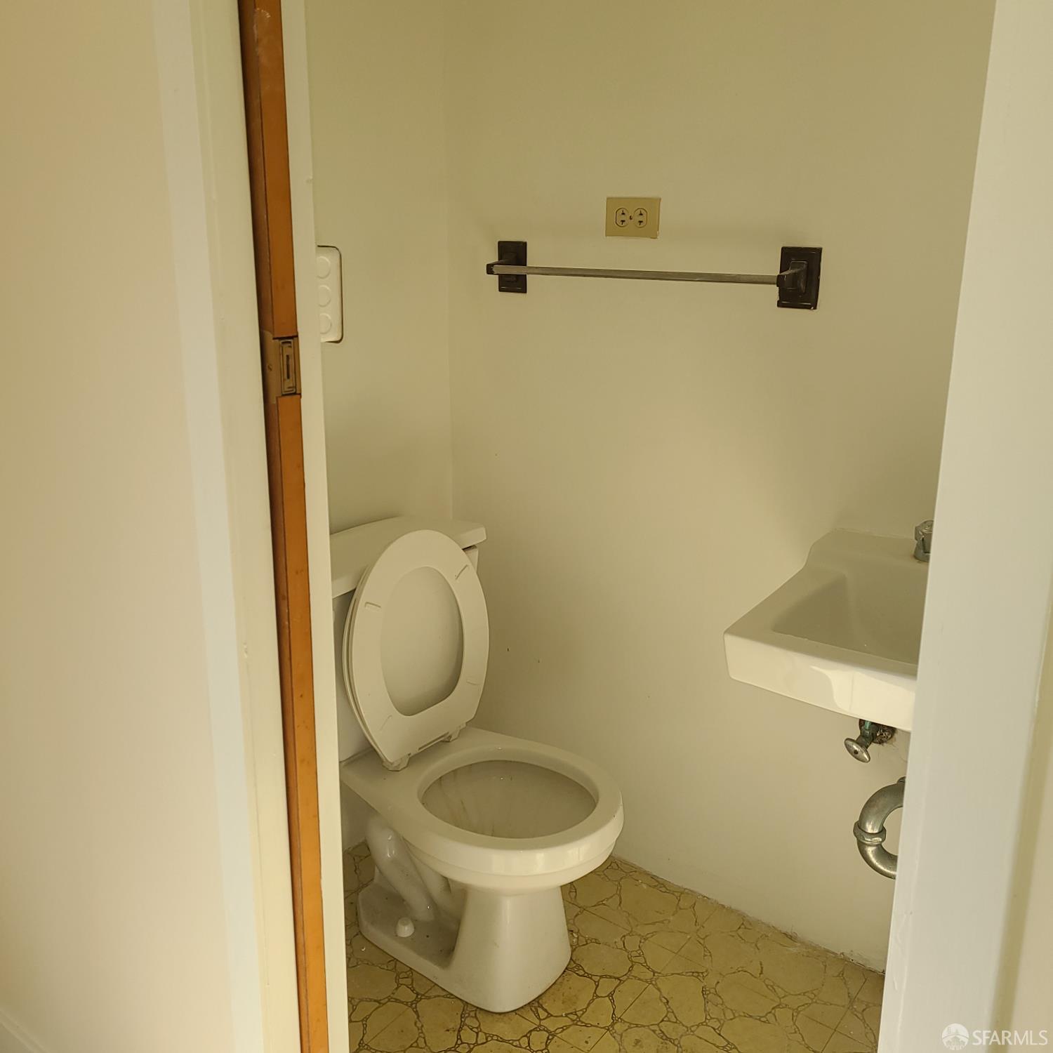 Detail Gallery Image 49 of 56 For 519 12th Ave, San Francisco,  CA 94118 - 4 Beds | 1/2 Baths