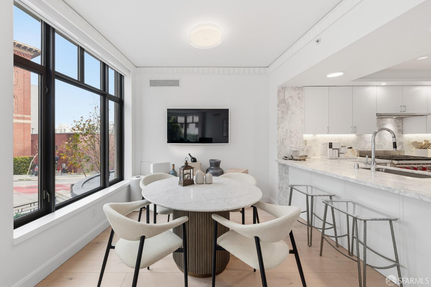 875 California UNIT 407, San Francisco, CA, 94108