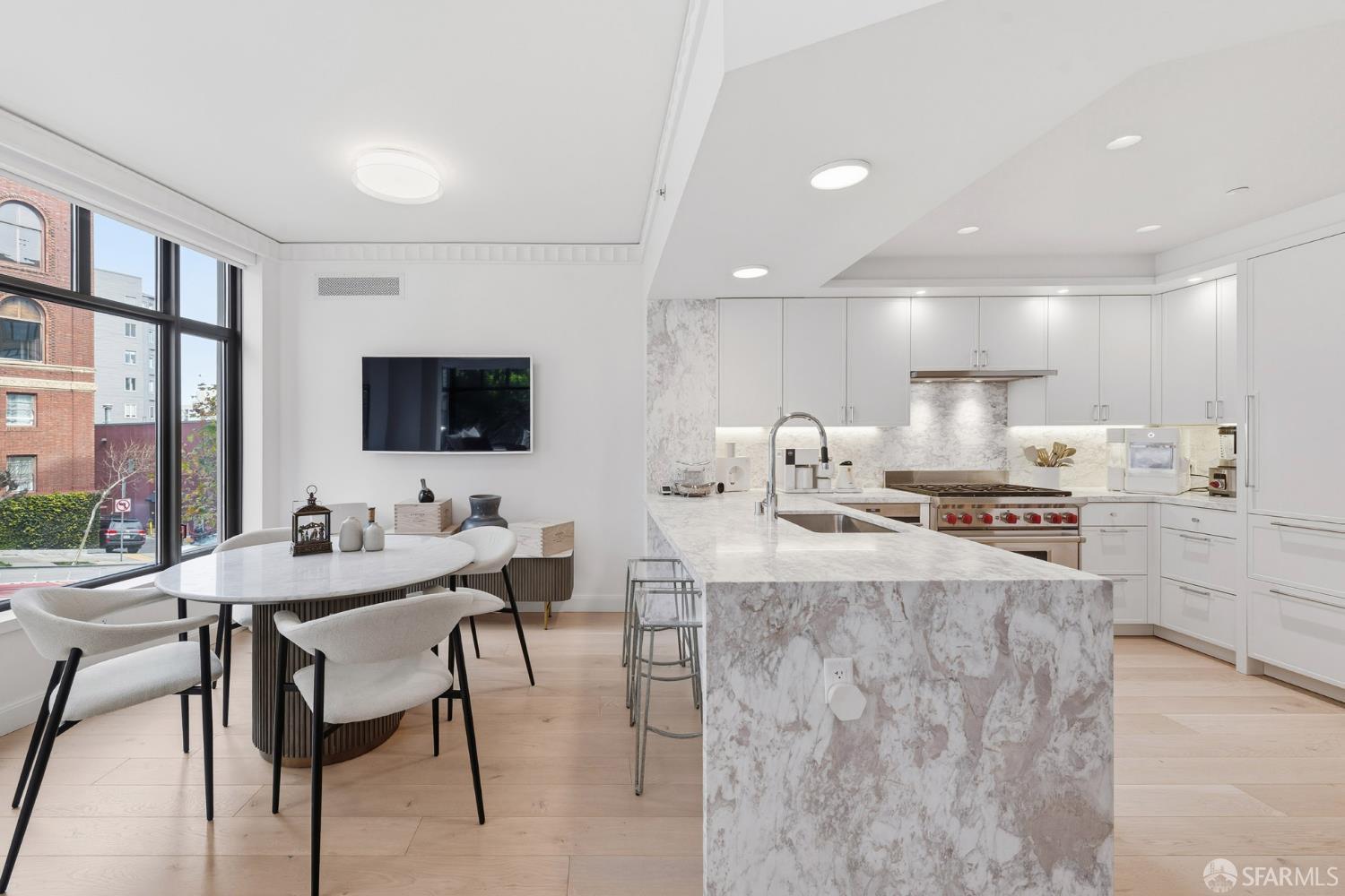 875 California UNIT 407, San Francisco, CA, 94108