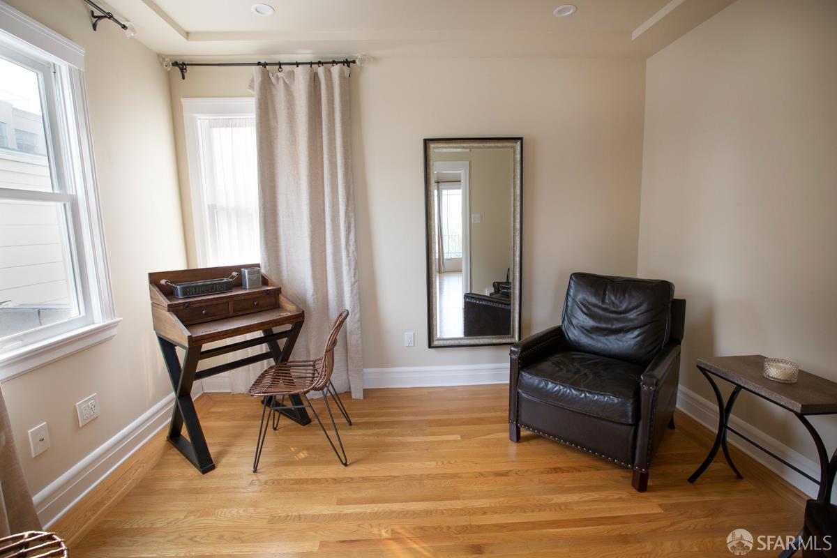 Detail Gallery Image 10 of 23 For 3627 Scott St, San Francisco,  CA 94123 - 5 Beds | 2 Baths