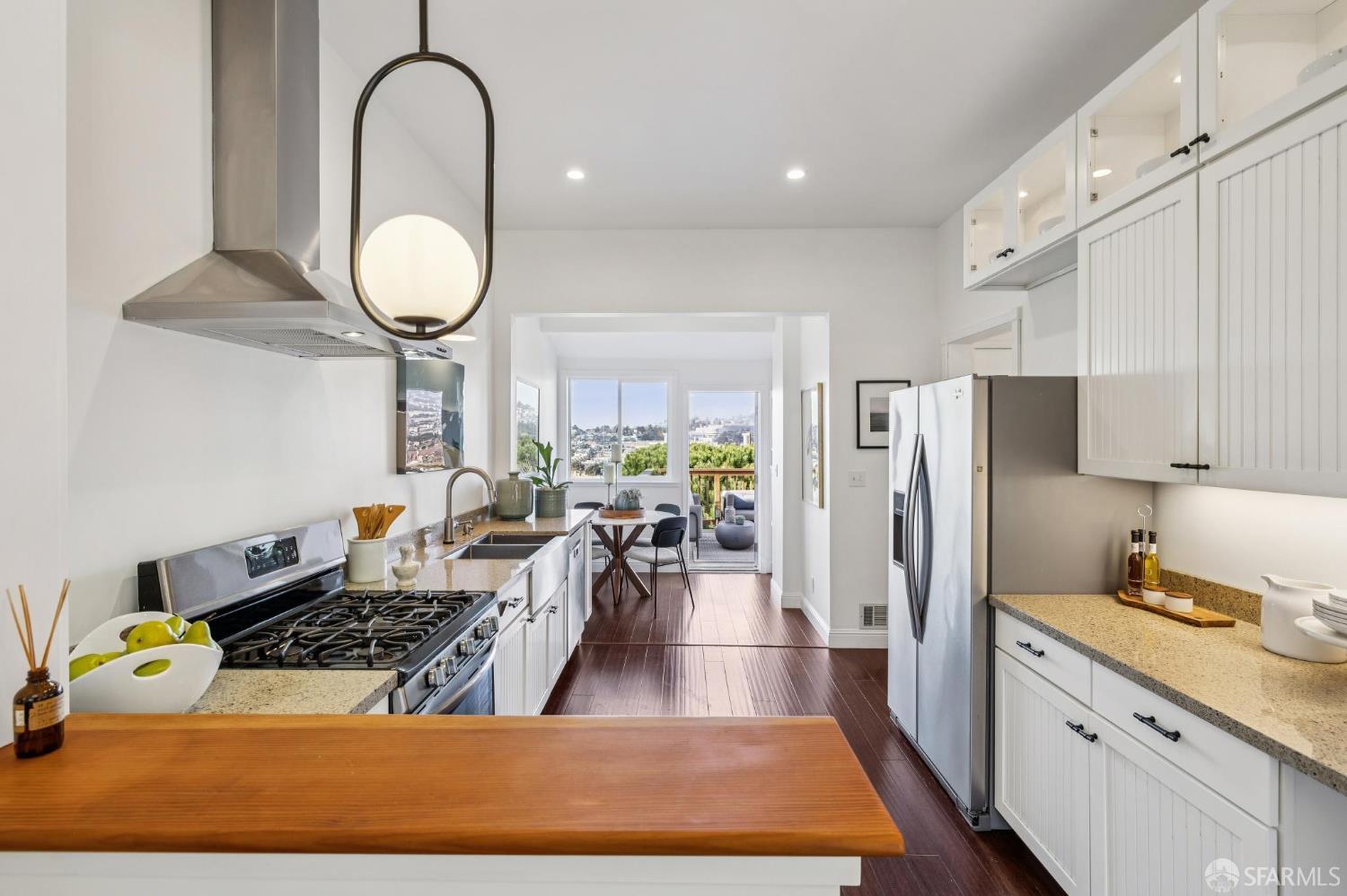 Detail Gallery Image 16 of 51 For 662 Lisbon St, San Francisco,  CA 94112 - 2 Beds | 1 Baths