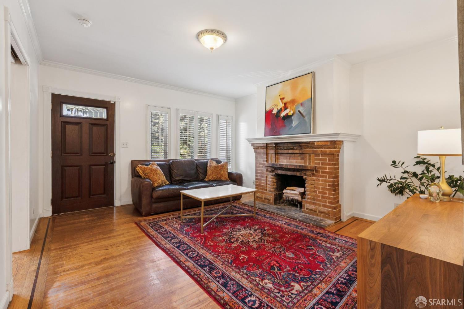 Detail Gallery Image 6 of 40 For 11 Lyell St, San Francisco,  CA 94112 - 4 Beds | 3 Baths