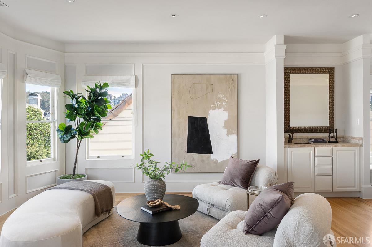 Detail Gallery Image 9 of 38 For 3467 Jackson St, San Francisco,  CA 94118 - 4 Beds | 2 Baths