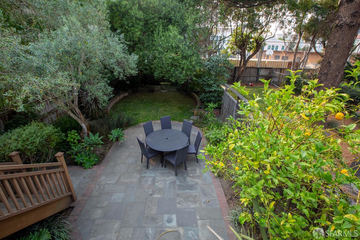 Detail Gallery Image 18 of 23 For 3627 Scott St, San Francisco,  CA 94123 - 5 Beds | 2 Baths