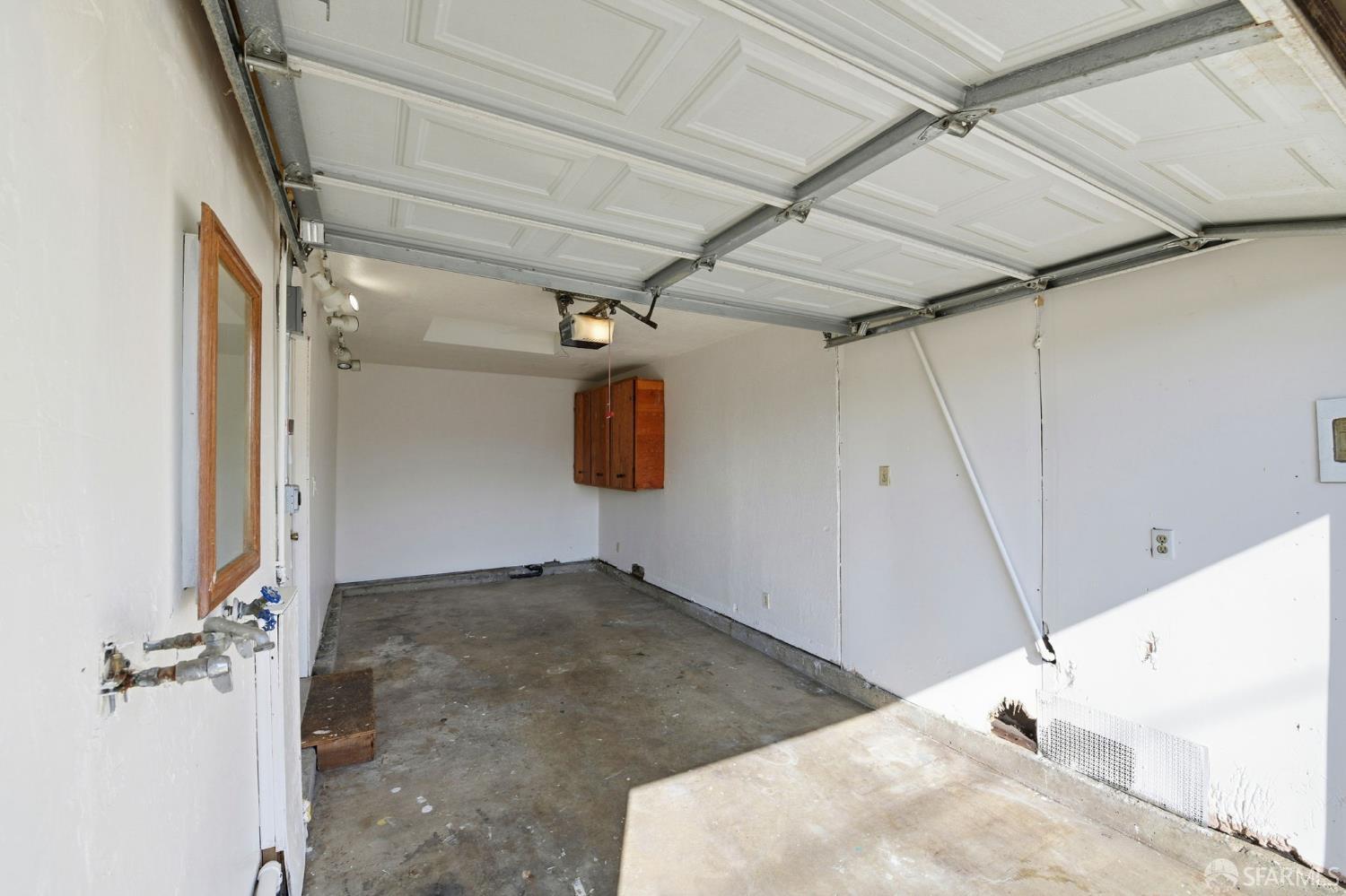 Detail Gallery Image 29 of 33 For 2671 Hawthorne Ave, Hayward,  CA 94545 - 5 Beds | 4 Baths