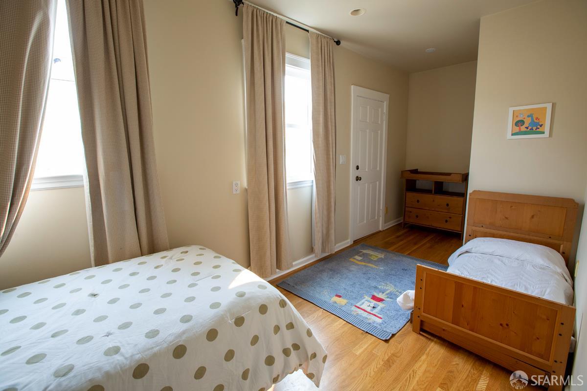 Detail Gallery Image 12 of 23 For 3627 Scott St, San Francisco,  CA 94123 - 5 Beds | 2 Baths