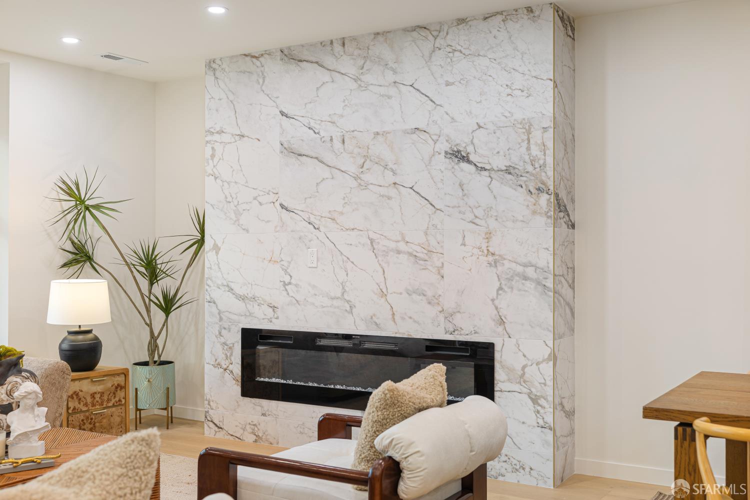 Detail Gallery Image 23 of 79 For 1117 Cayuga Ave, San Francisco,  CA 94112 - 4 Beds | 4 Baths