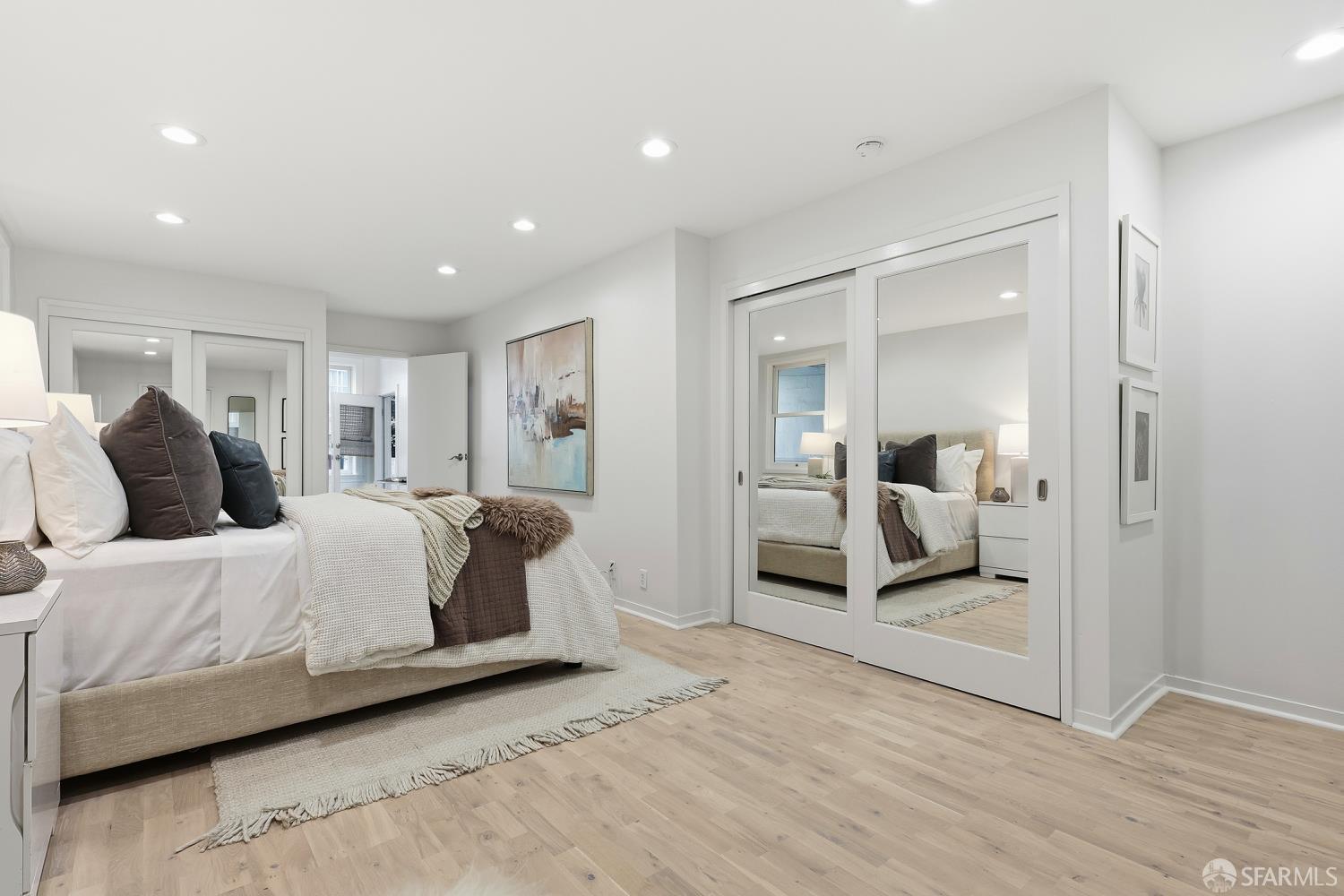 Detail Gallery Image 26 of 37 For 741 Filbert St, San Francisco,  CA 94133 - 2 Beds | 2 Baths