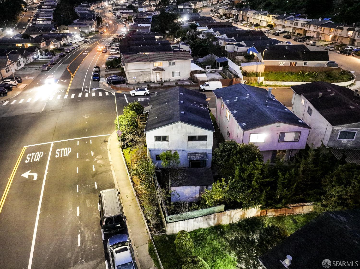 Detail Gallery Image 25 of 27 For 100 Wembley Dr, Daly City,  CA 94015 - 4 Beds | 2 Baths