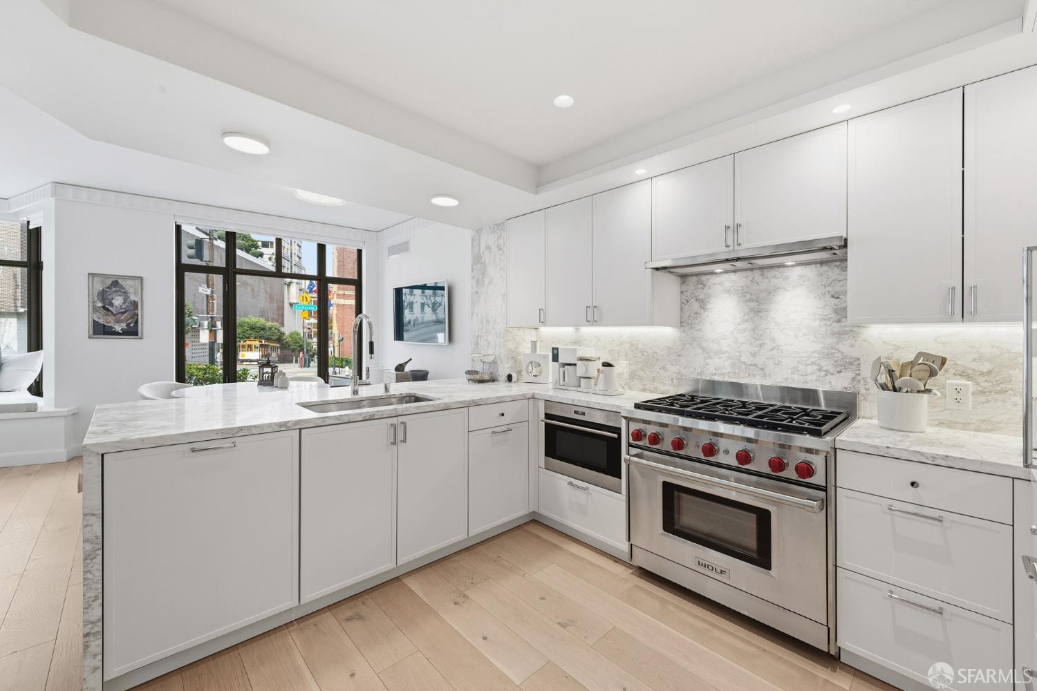 875 California UNIT 407, San Francisco, CA, 94108