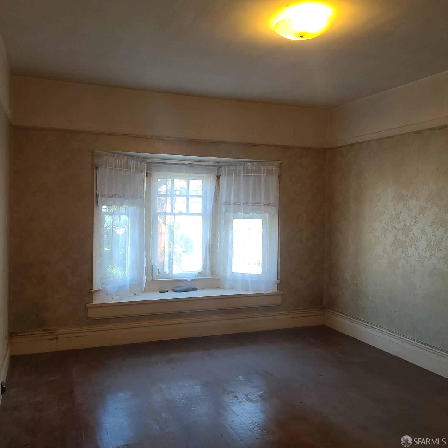 Detail Gallery Image 29 of 56 For 519 12th Ave, San Francisco,  CA 94118 - 4 Beds | 1/2 Baths