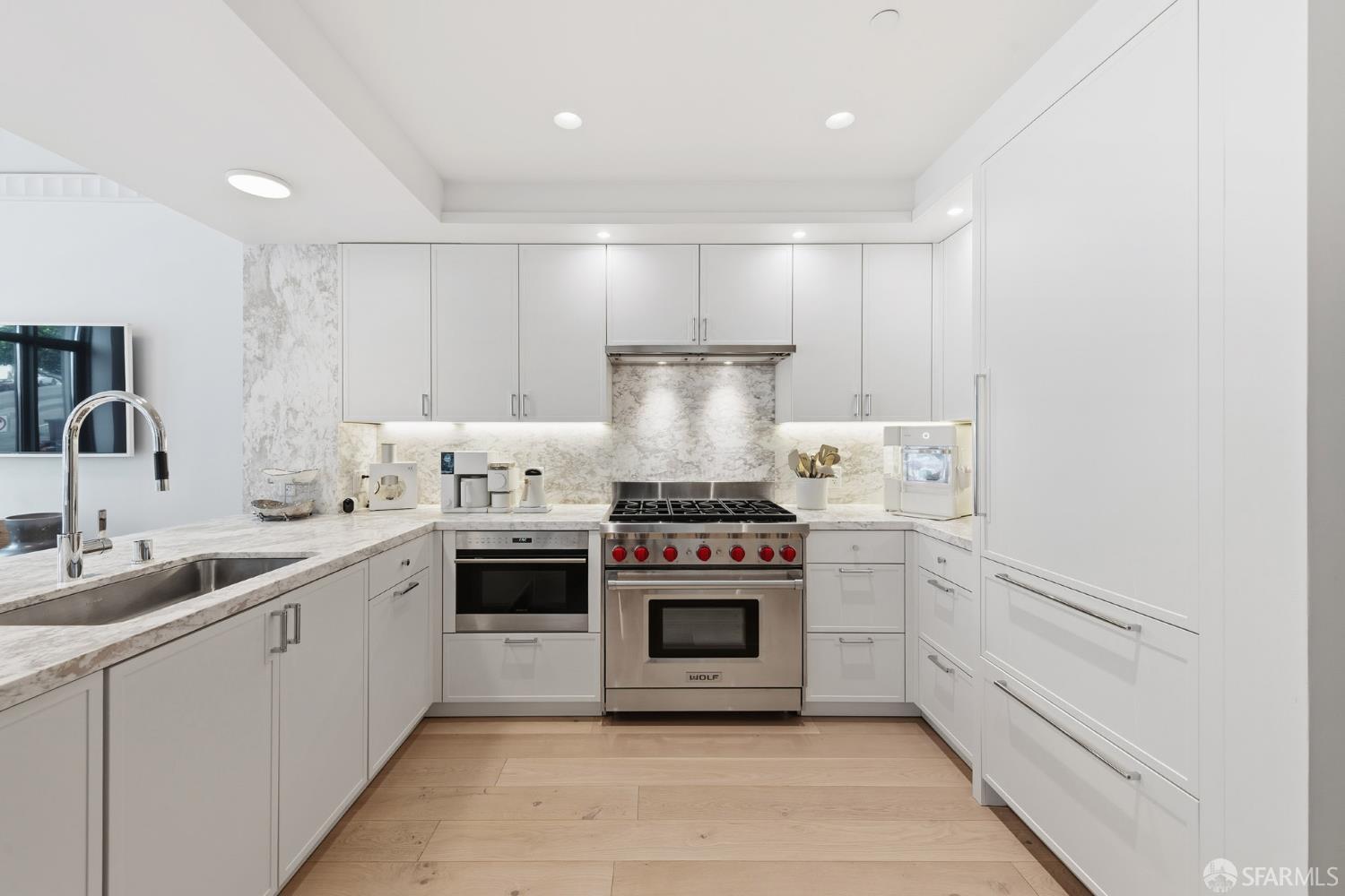 875 California UNIT 407, San Francisco, CA, 94108