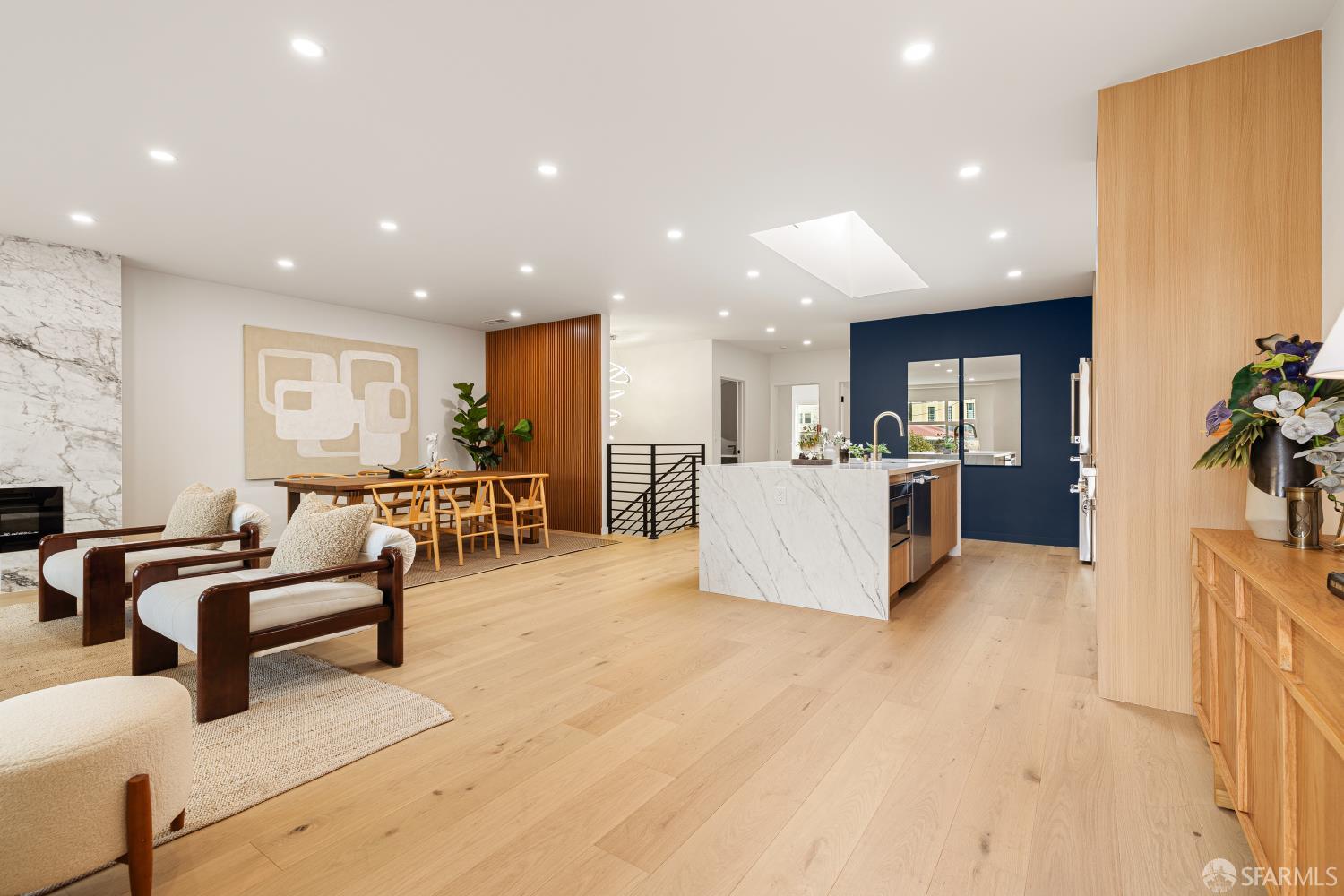 Detail Gallery Image 3 of 79 For 1117 Cayuga Ave, San Francisco,  CA 94112 - 4 Beds | 4 Baths