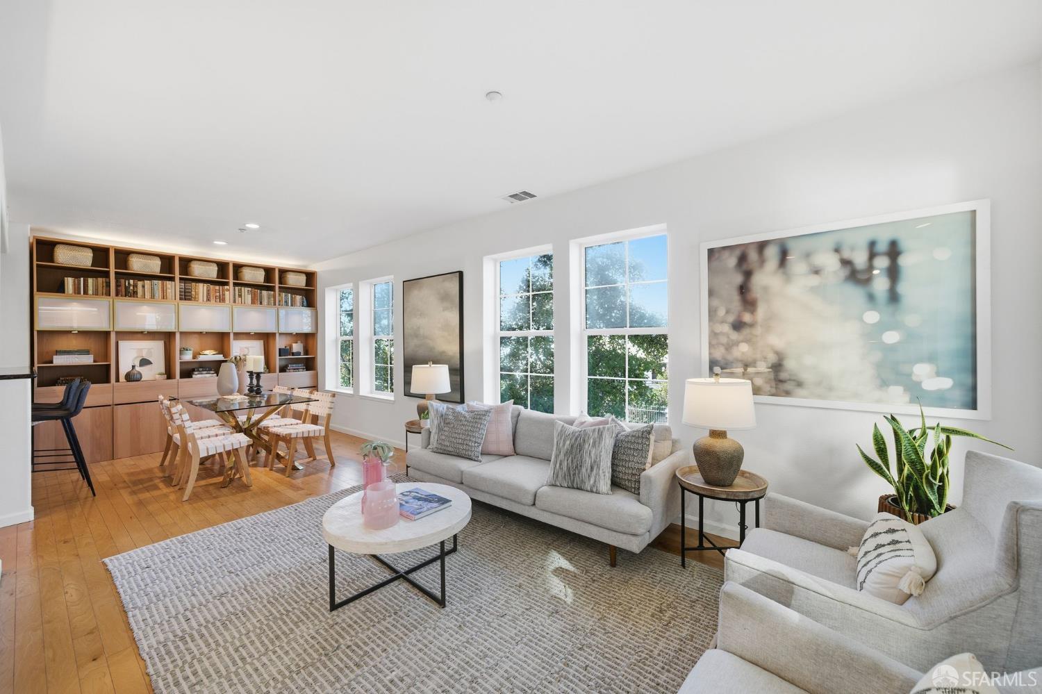 Detail Gallery Image 4 of 58 For 2267 Northshore Dr, Point Richmond,  CA 94804 - 3 Beds | 3/1 Baths