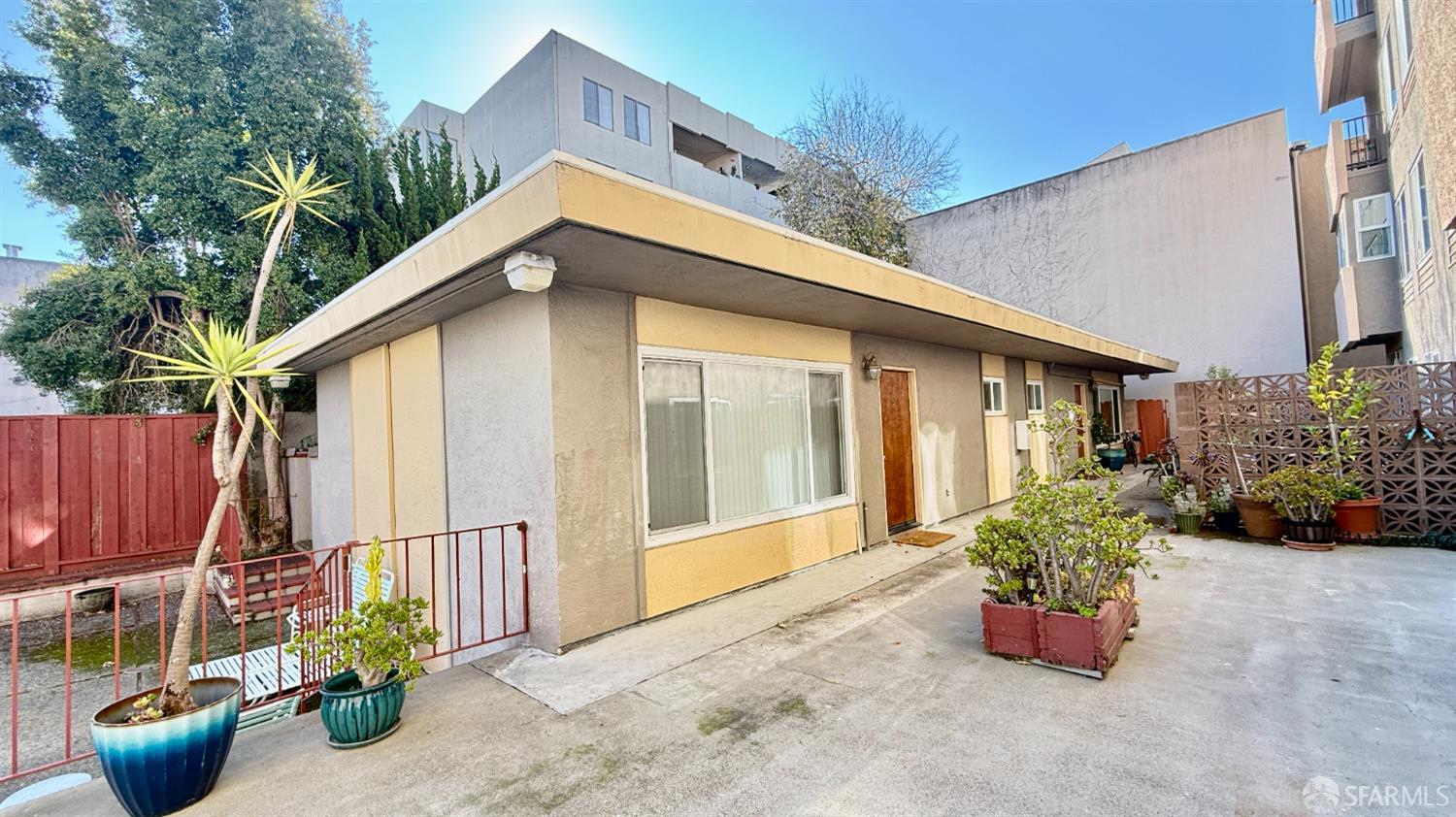 Detail Gallery Image 26 of 37 For 330 Vernon St #111,  Oakland,  CA 94610 - 1 Beds | 1 Baths