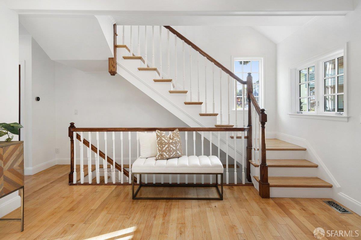 Detail Gallery Image 31 of 55 For 739 Congo St, San Francisco,  CA 94131 - 3 Beds | 2/1 Baths