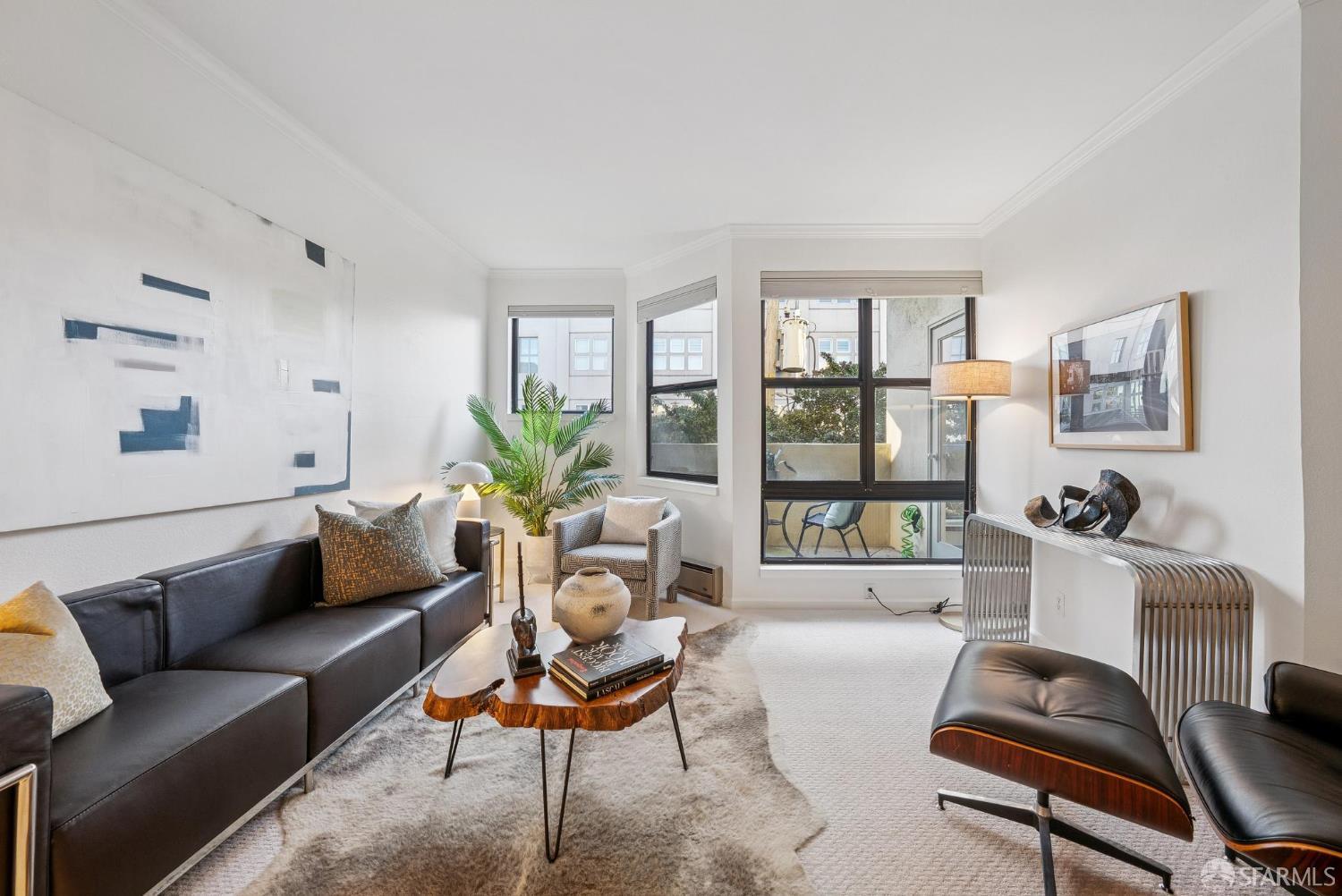 Detail Gallery Image 8 of 27 For 460 Francisco St #204,  San Francisco,  CA 94133 - 2 Beds | 1 Baths