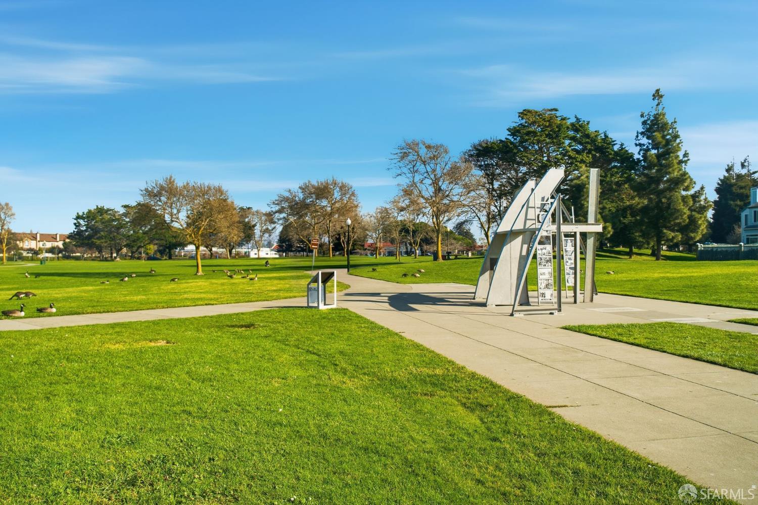 Detail Gallery Image 49 of 58 For 2267 Northshore Dr, Point Richmond,  CA 94804 - 3 Beds | 3/1 Baths