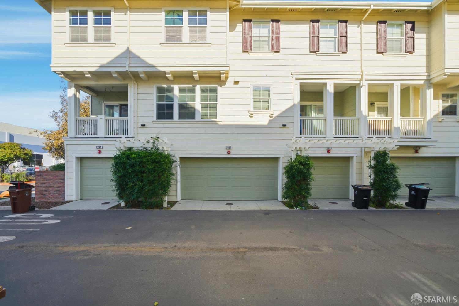 Detail Gallery Image 42 of 58 For 2267 Northshore Dr, Point Richmond,  CA 94804 - 3 Beds | 3/1 Baths