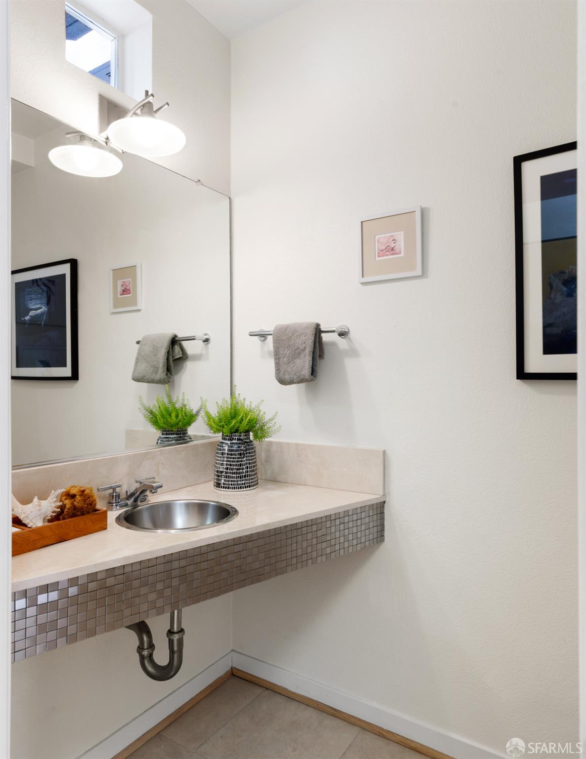 Detail Gallery Image 16 of 40 For 342 Hayes St a,  San Francisco,  CA 94102 - 2 Beds | 2/1 Baths