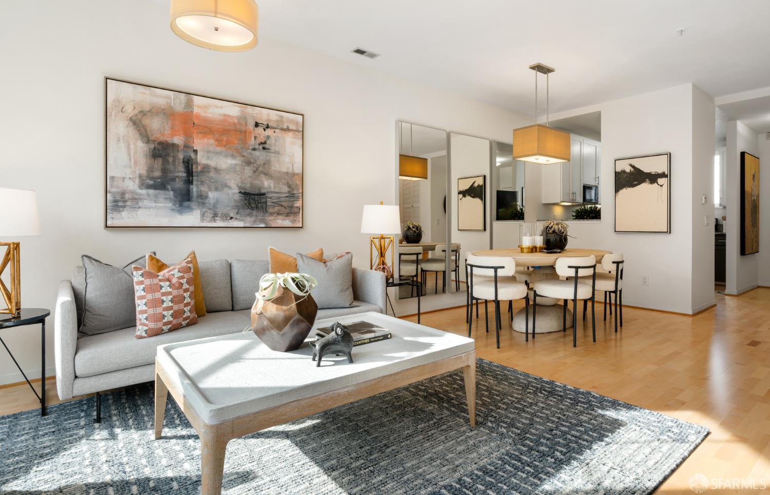 Detail Gallery Image 8 of 40 For 342 Hayes St a,  San Francisco,  CA 94102 - 2 Beds | 2/1 Baths