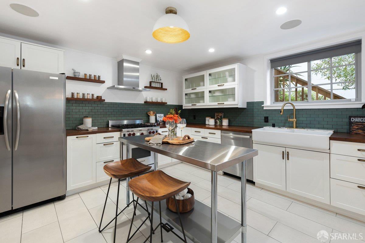 Detail Gallery Image 34 of 55 For 739 Congo St, San Francisco,  CA 94131 - 3 Beds | 2/1 Baths