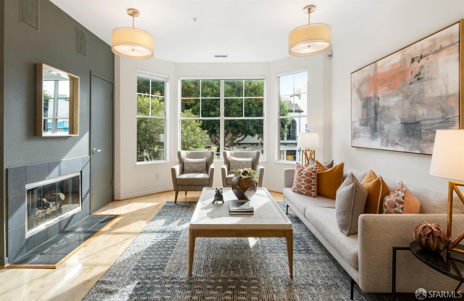 Detail Gallery Image 5 of 40 For 342 Hayes St a,  San Francisco,  CA 94102 - 2 Beds | 2/1 Baths