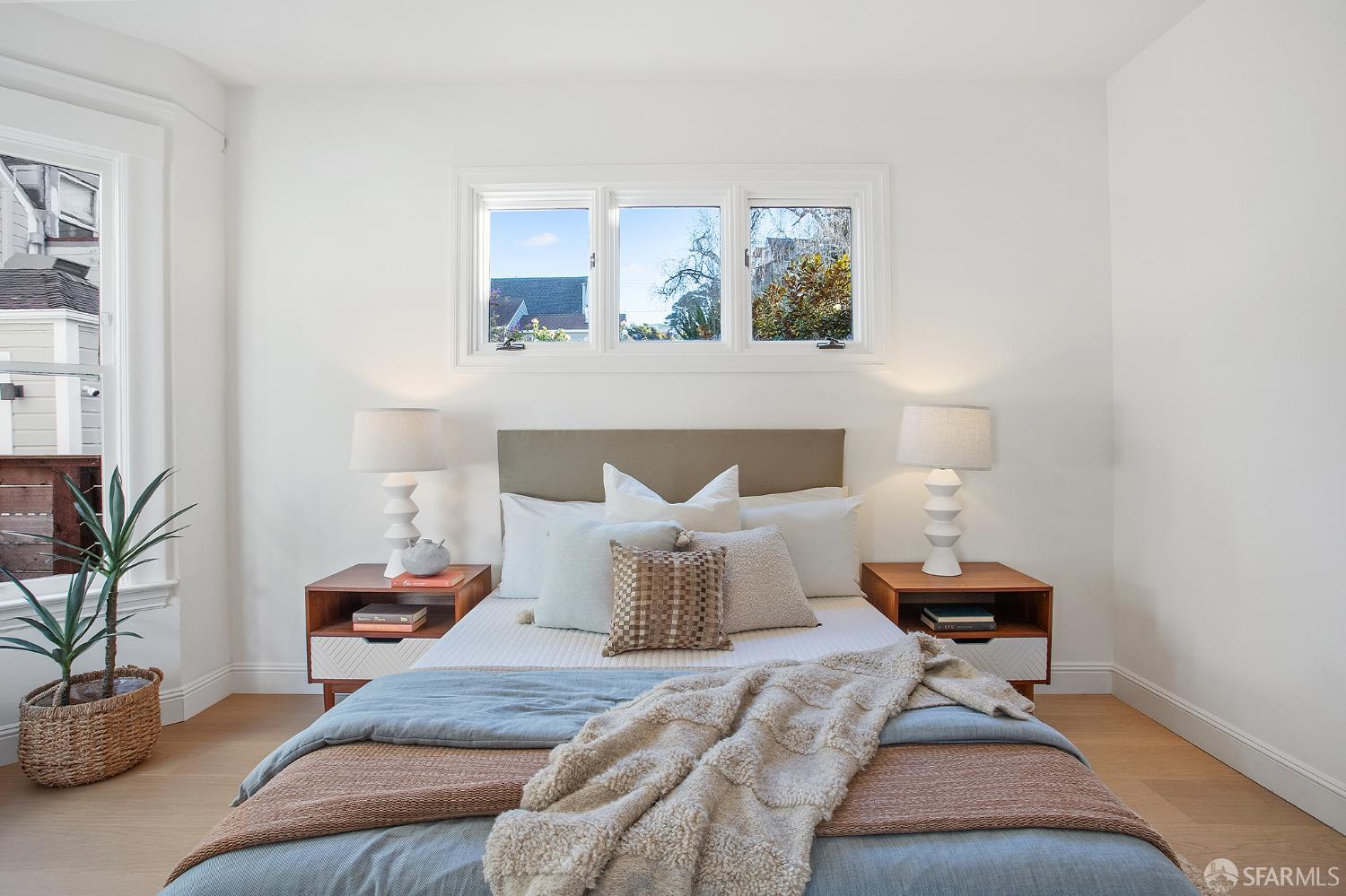 Detail Gallery Image 10 of 24 For 301 Day St, San Francisco,  CA 94131 - 2 Beds | 2 Baths